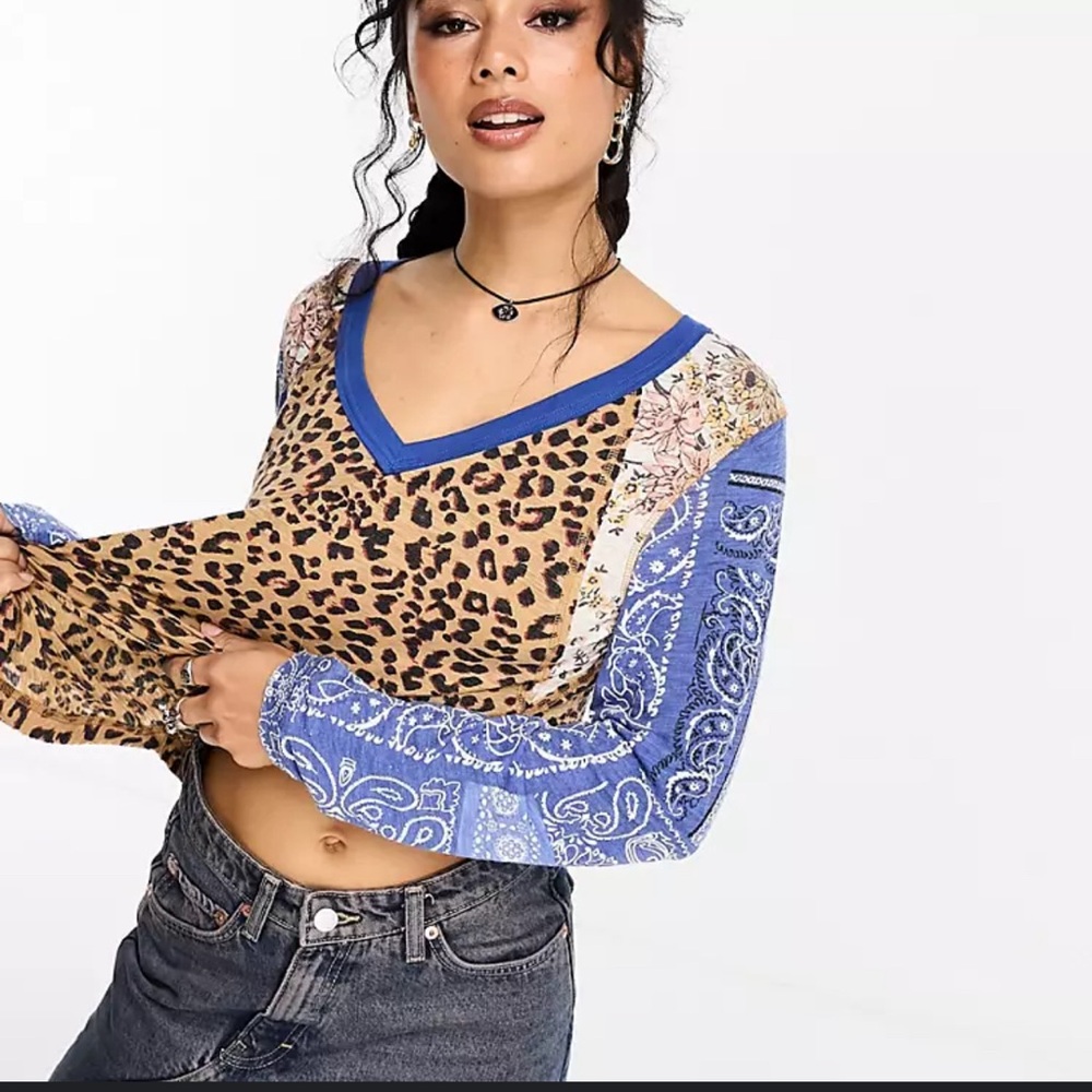 FREE PEOPLE- super comfy Leopard/Bandana print